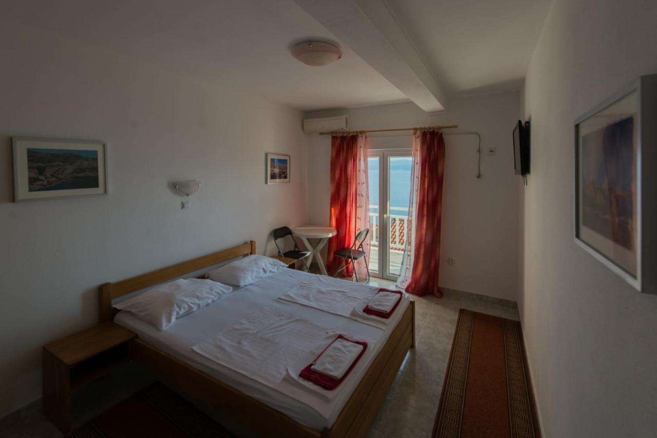 Villa Katarina Omiš Eksteriør bilde