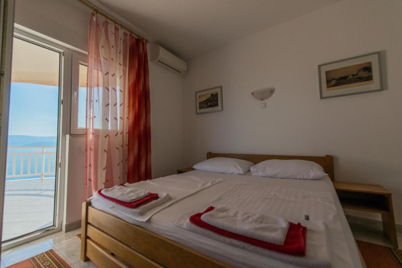 Villa Katarina Omiš Eksteriør bilde
