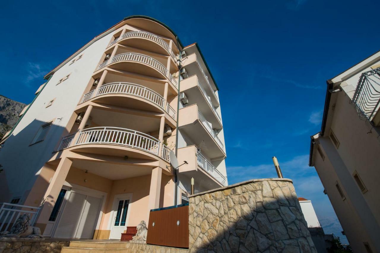 Villa Katarina Omiš Eksteriør bilde